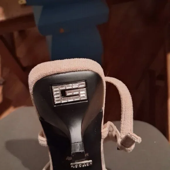 Studded evening shoes 8.5(39) - Picture 4 of 6